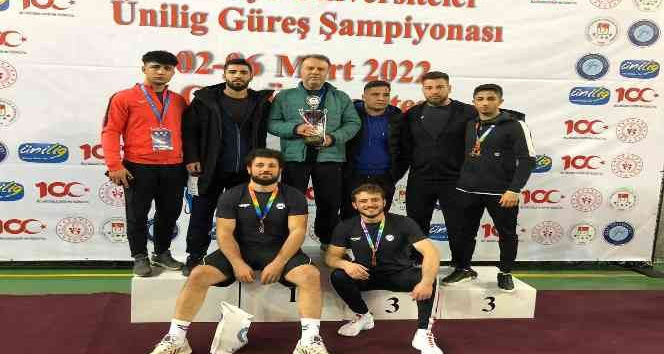 ASÜ’lü sporcular güreş şampiyonasından madalya ile döndü