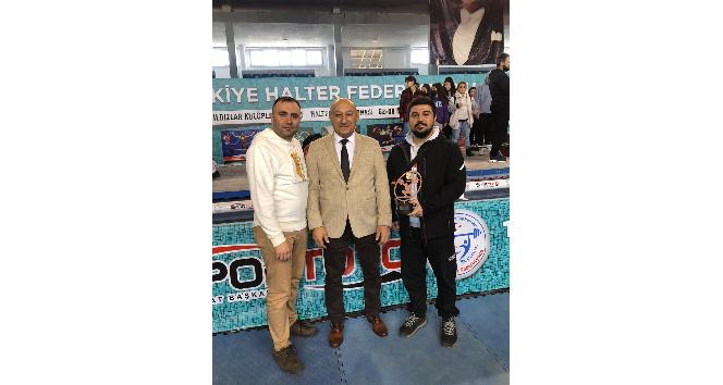 Yaşar Karaca, Türkiye Şampiyonu oldu