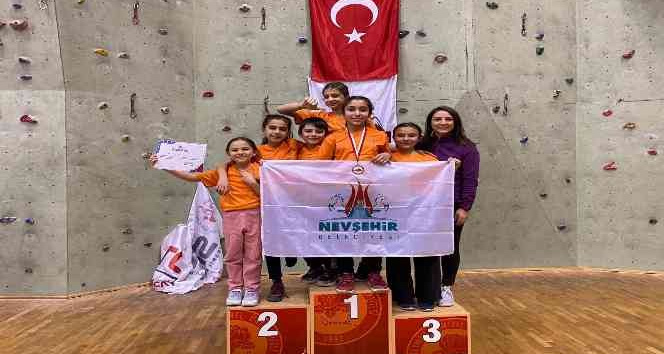 Genç Sporcu  Türkiye 3.’sü oldu