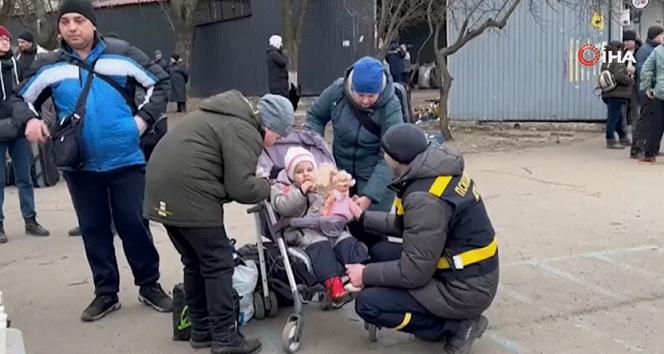 Ukraynanın Bucha kentinde tahliyeler sürüyor