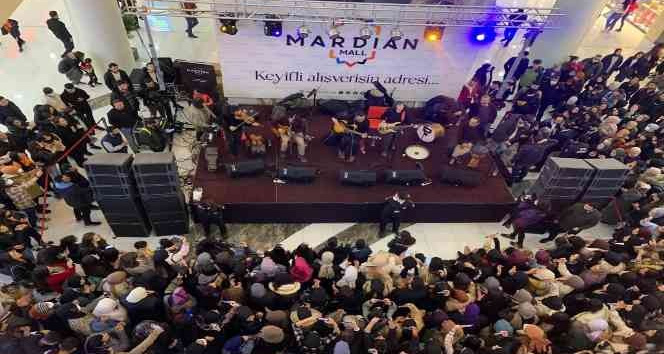 Mardin’de Grup Abdal konseri