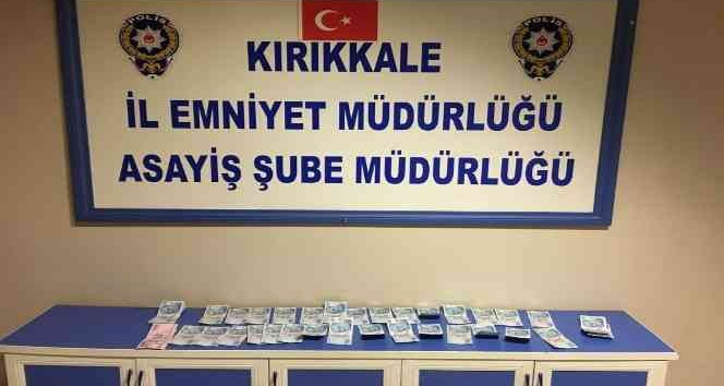 Yaşlı kadınların ziynet eşyalarını gasp eden 2 şahıs tutuklandı