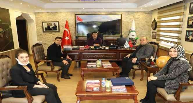 Yeşilay’dan Başkan Demir’e ziyaret