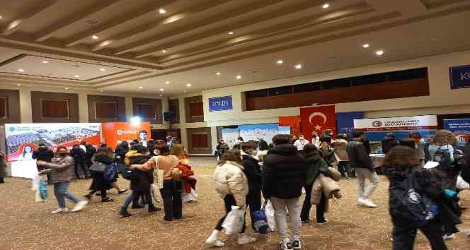 Çanakkale’de düzenlenen fuara 2 bin öğrenci katıldı