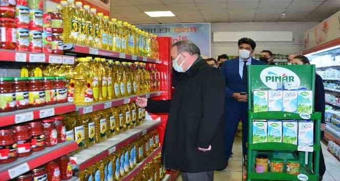 Vali Öner marketlerde ’stokçuluk’ ve ’fahiş fiyat’ denetimi yaptı