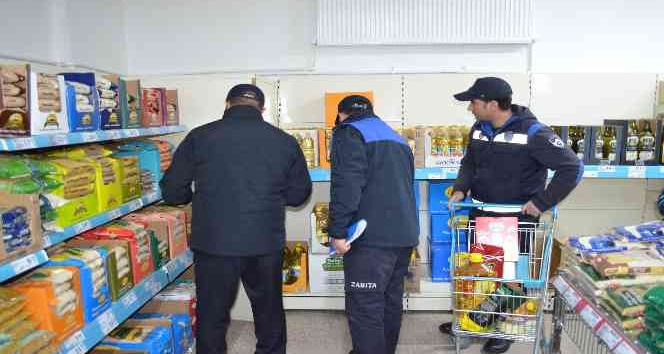 Adilcevaz’da marketlerde fahiş fiyat denetimi