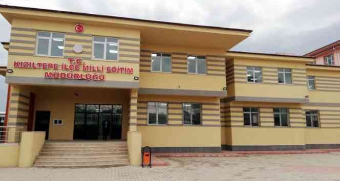 Mardin’de halı sahada top oynarken kalp krizi geçiren öğretmen hayatını kaybetti