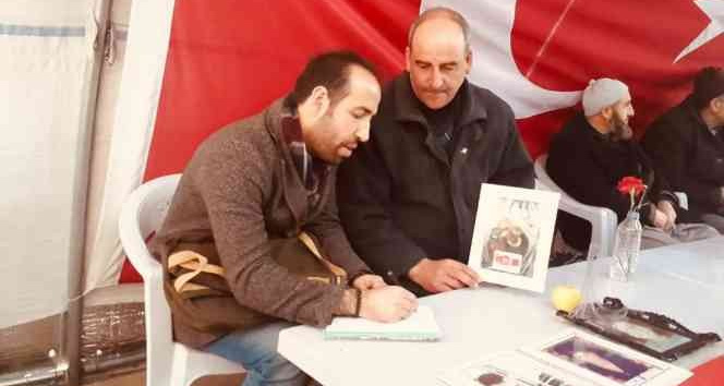 Doç. Dr. Palabıyık: “Kılıçdaroğlu, Diyarbakır annelerine kumpas kurdu”