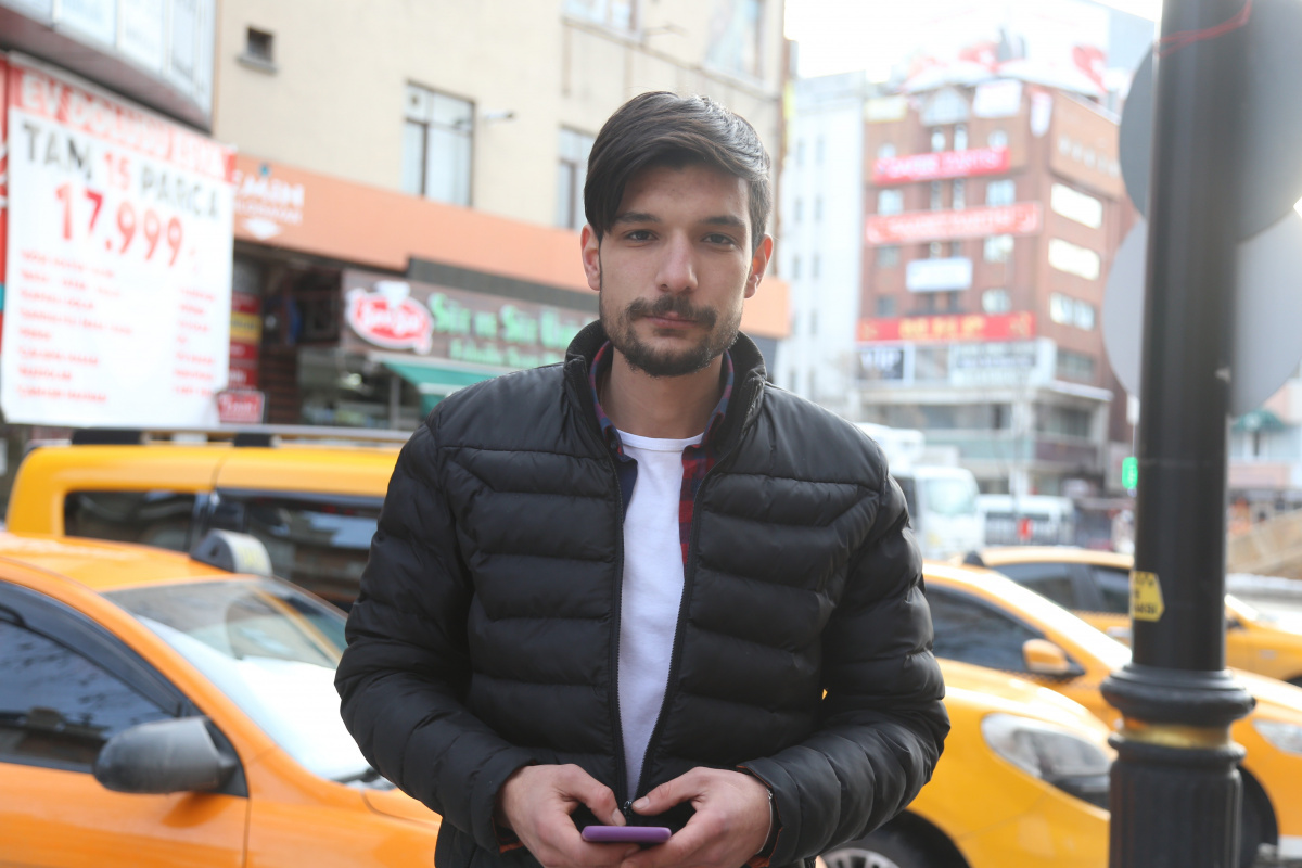 Yardımcı olmak için satın aldığı cep telefonu çalıntı çıktı, 12 bin lirasından oldu