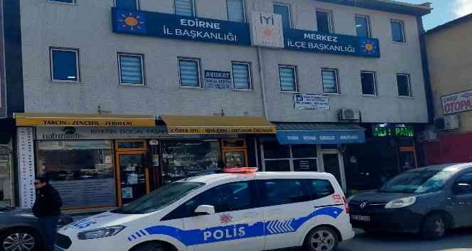 İYİ Partide yumruk yumruğa kavga, il yönetimi merkez ilçe başkanını darp etti