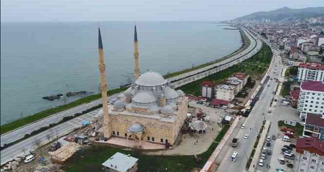 İstanbul Şehzadebaşı Camii’nin bir benzerini Giresun’da inşa ettiler