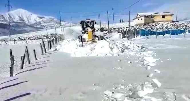Bingöl’de 182 köy yolu ulaşıma kapandı