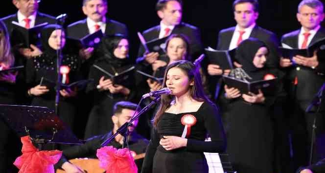Sağlık çalışanlarından oluşan koro 14 Mart Tıp Bayramı konseri verdi