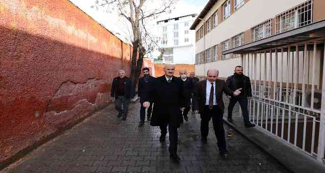 Başkan Okay: “Mahallelerimizin sorunlarını bir bir giderdik”