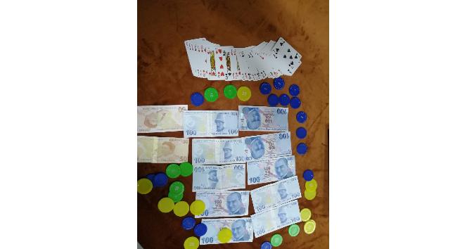 Fatsa’da kumar oynarken yakalanan 5 şahsa 9 bin TL ceza