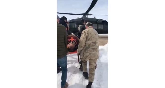 Tunceli’de yaralı şahıs, helikopterle hastaneye ulaştırıldı