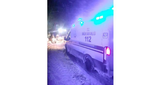 İçtiği ilaçtan zehirlenen genç 8 saat sonra hastaneye ulaştırıldı