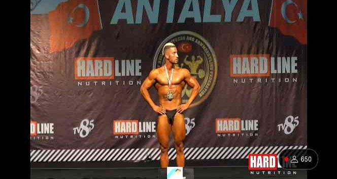 Söke’nin Vücut Geliştirme dalında ilk Türkiye Şampiyonu Alper Eğrikanat oldu