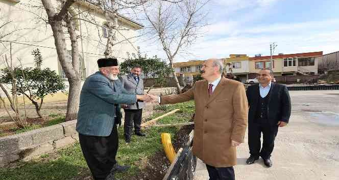 Başkan Okay: "Sosyal tesisler mahallelerimize değer katıyor"