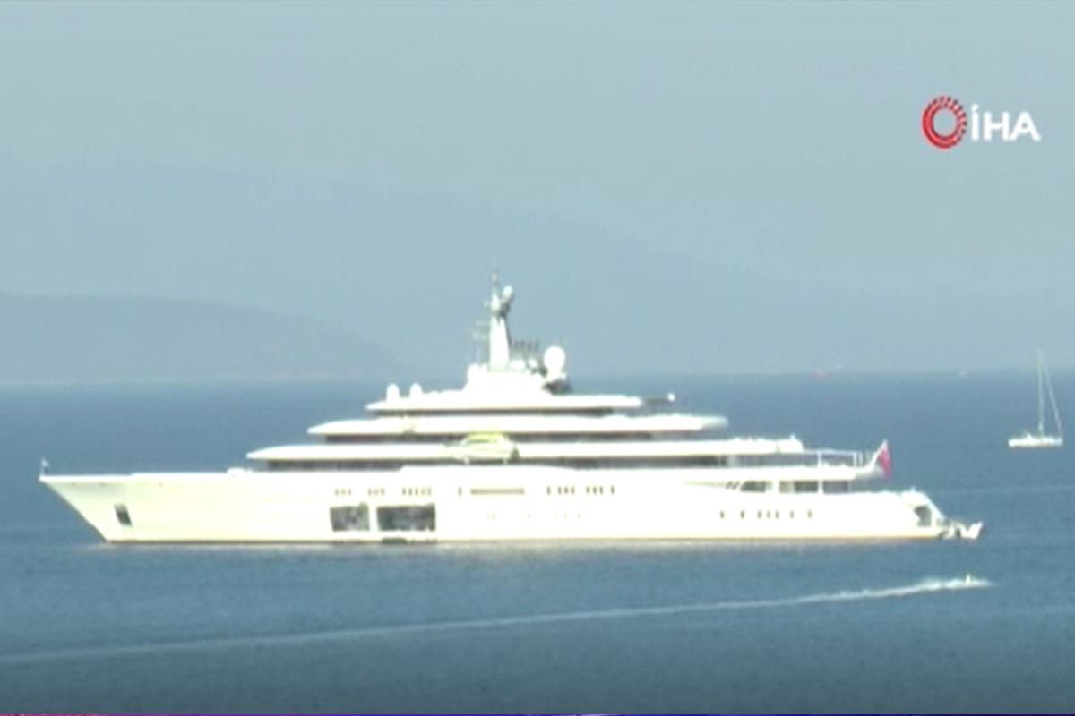 Rus milyarder Roman Abramovich&#039;in özel jeti İstanbul’a uğradı