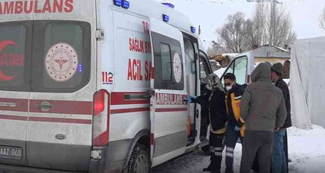 Erciş’te yolu kapanan mahalledeki kalp hastası için seferberlik