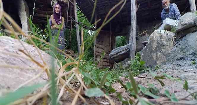 Dronla olan imtihanları, yaşlı çiftten geriye anı olarak kaldı