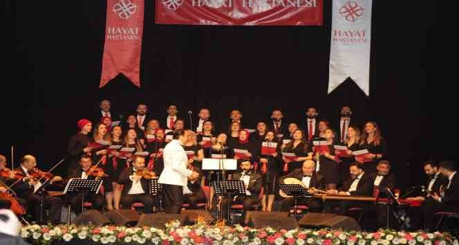 Sağlıkçılardan oluşan koro mest etti