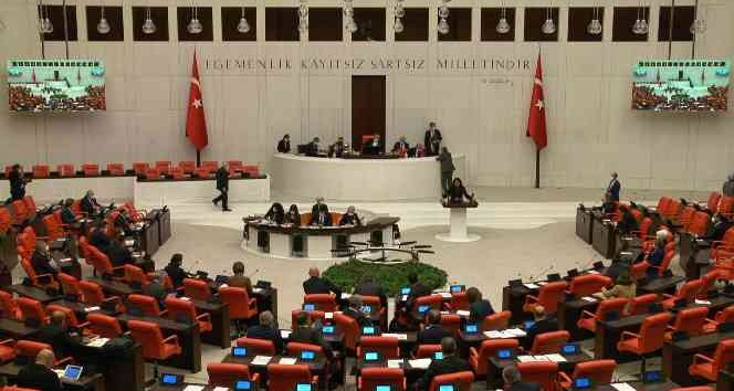 AK Parti’li İskenderoğlu, “Aziz şehitlerimizi unutmayacak, unutturmayacağız”
