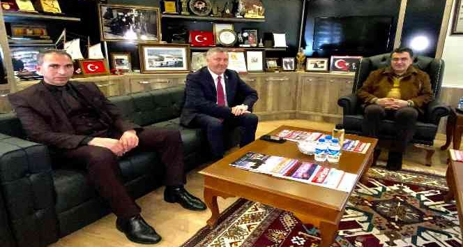 Alihanoğlu ve ekibi, Başkan Demir’le buluştu