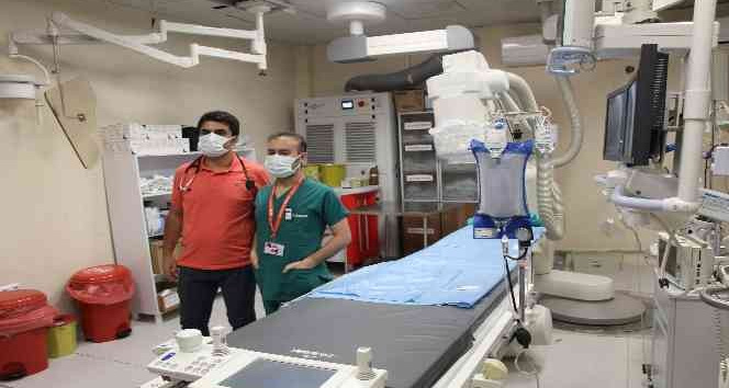 Şırnak Devlet Hastanesi her ay 100 hasta sevki yaparken bu sayı 4’e düştü: 1 yılda bin 234 anjiyo ameliyatı yapıldı