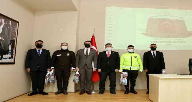 Yozgat’ta başarılı bekçi ve polisler ödüllendirildi