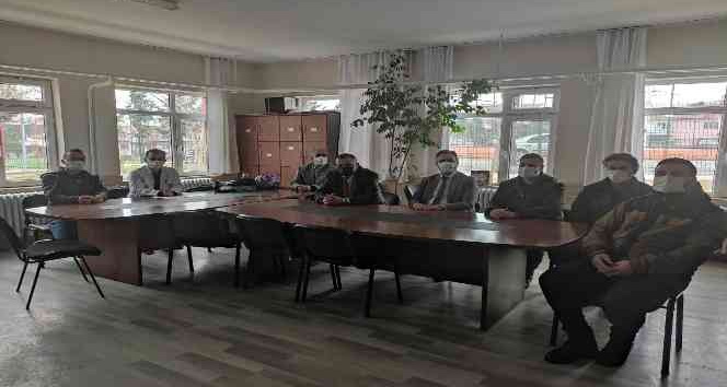 Uluslararası Matematik ve Fen Eğilimler Sınavı’nda Kütahya’yı Pazarlar Ortaokulu temsil edecek