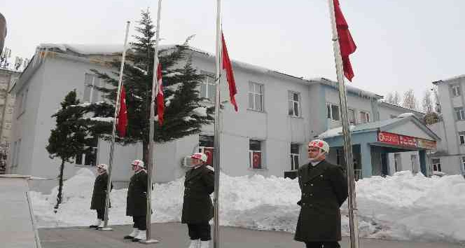 Tatvan’da “18 Mart Çanakkale Zaferi ve Şehitleri Anma Günü” programı