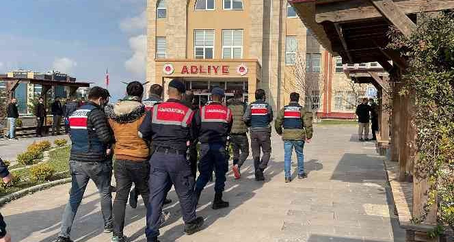 Kahramanmaraş’ta DEAŞ operasyonu: 3 gözaltı