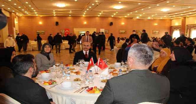 Mardin’de şehit ve gaziler onuruna yemek