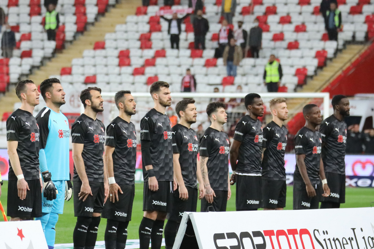 Sivasspor’da Altay maçı öncesi 4 eksik