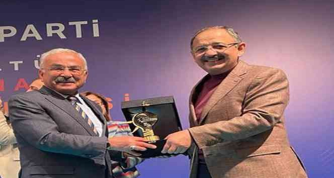 Ordu’ya “Yılın en iyi ve nitelikli kültür sanat sezonu geçiren belediyesi” ödülü