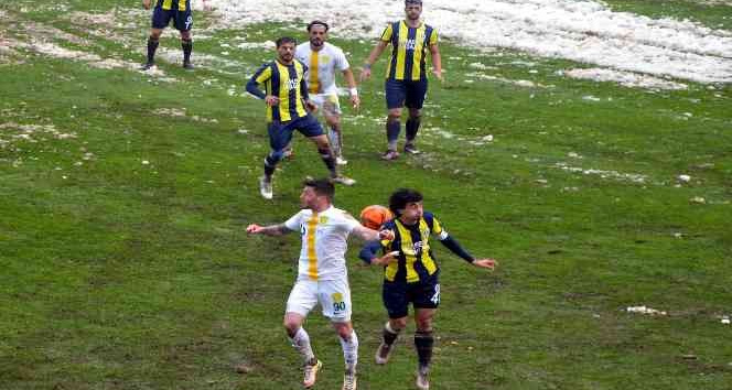 TFF 3. Lig: Fatsa Belediyespor: 1- Osmaniyespor: 1