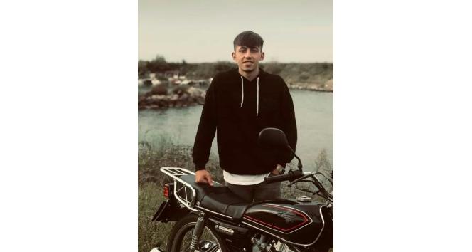 Park halindeki tıra arkadan çarpan motosiklet sürücüsü hayatını kaybetti