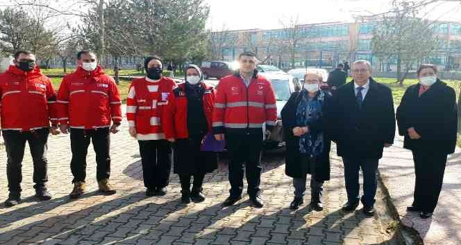 Rektör Tabakoğlu, Ukrayna’dan gelen Kırım Tatar Türklerini ziyaret etti