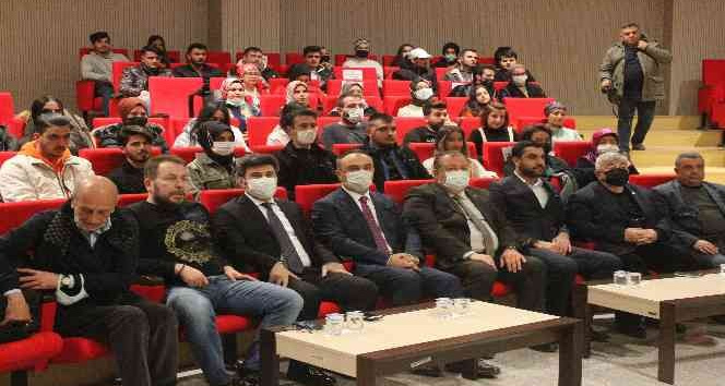 Vali Soytürk: "Oylum Höyük’te yapılan kazılarda 4500 yıllık zeytin çekirdeği bulduk"