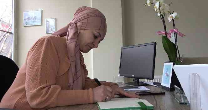 Oğlundan gelen mesajla acı gerçekle yüzleşti: Pes etmeden iki oğlunu da uyuşturucudan kurtardı