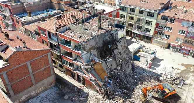 Aksaray’da kentsel dönüşüm yıkımı devam ediliyor
