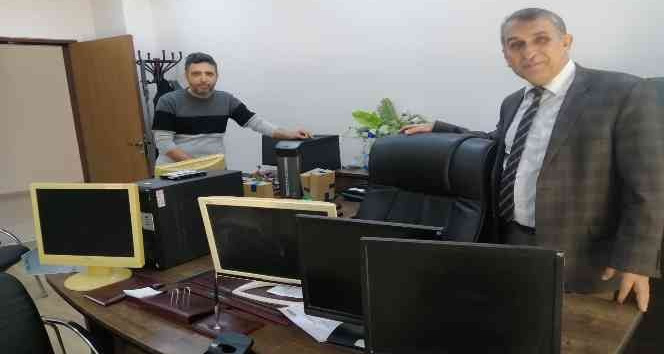 Atıl durumdaki bilgisayarlar tamir edilerek eğitime kazandırılıyor