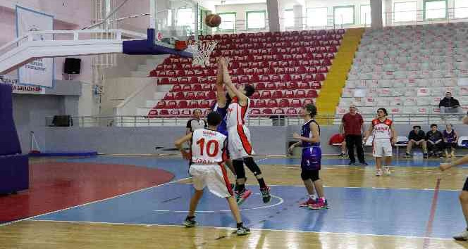 Okul Sporları Basketbol Yıldızlar Türkiye Yarı Final müsabakaları Yozgat’ta başladı