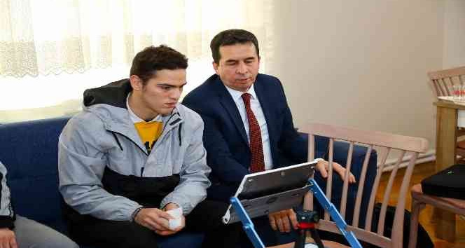 Kaymakamlık, görme engelli öğrencinin gözlerine ışık oldu