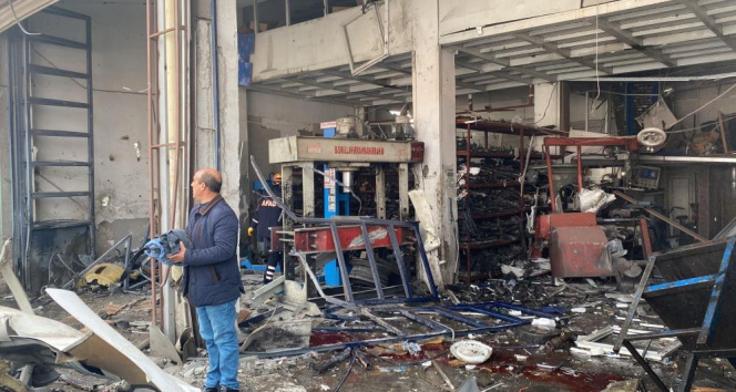 Diyarbakır'daki patlama anı güvenlik kamerasına yansıdı