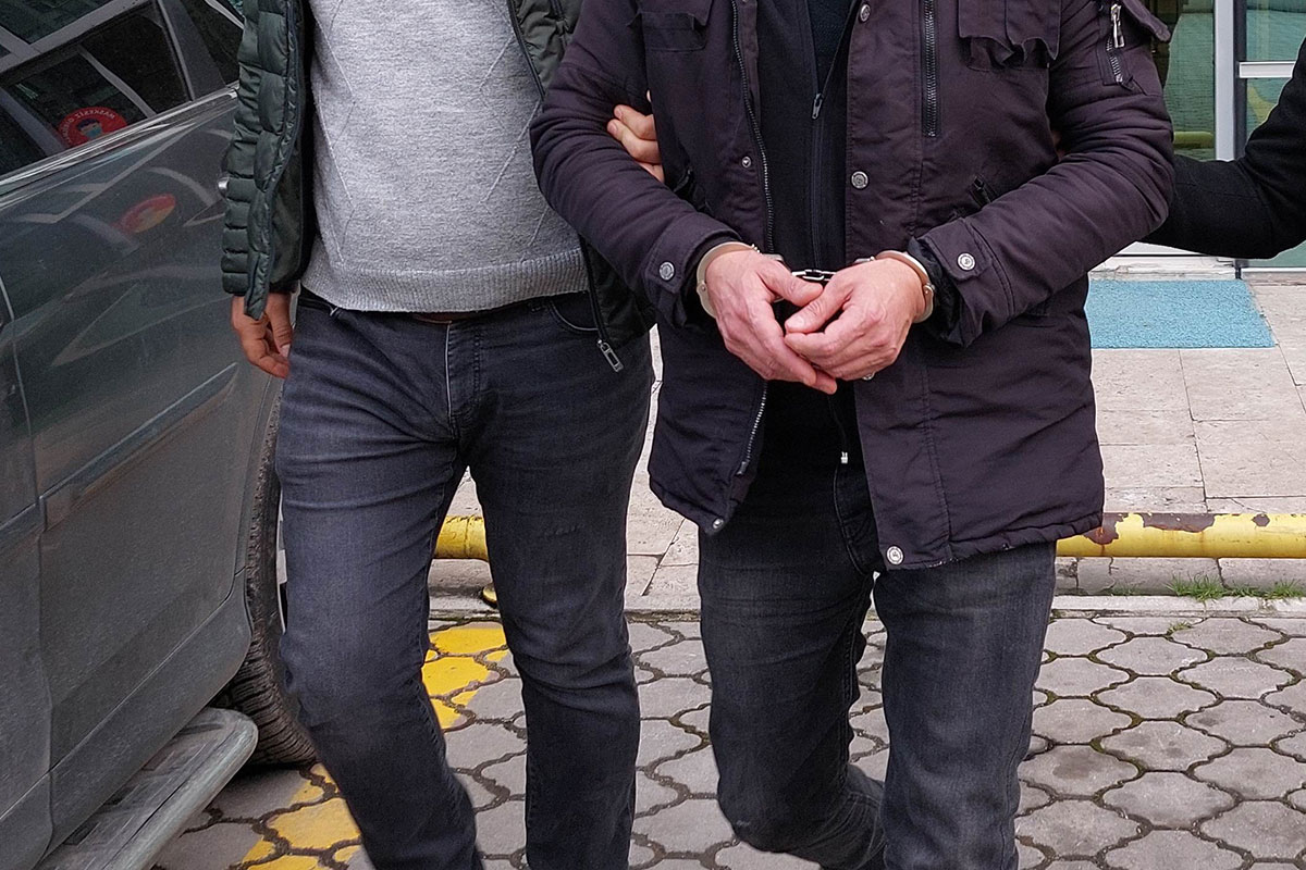 FETÖ/PDY Silahlı Terör Örgütüne Ankara merkezli 2 operasyon: 6 kişi gözaltında!