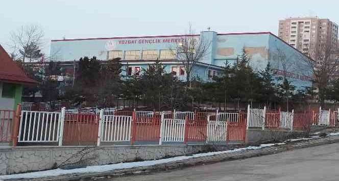 Gençlik merkezi yerine güreş eğitim merkezi yapılacak