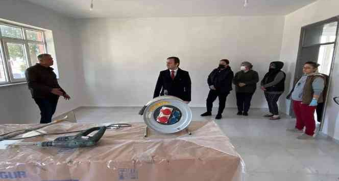 Sarıcaali köyünde kadın kooperatifi üretim merkezi kuruldu